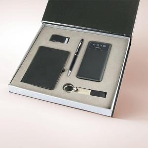 Hediyelik Set ( 28 x 26 x 3,5 cm )